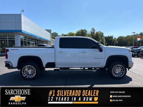 Used 2024 Chevrolet Silverado 2500 LT w/ Snow Plow Prep/Camper Package AWD/4WD image 1