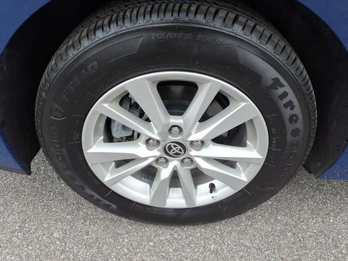 Certified 2025 Toyota Camry LE image 28