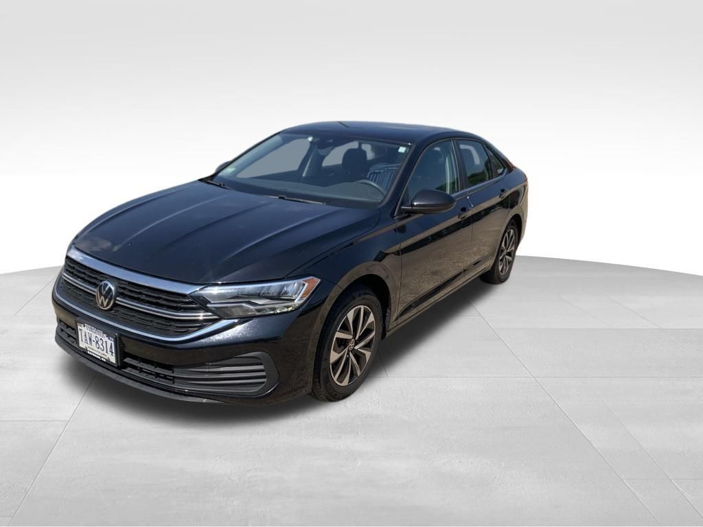 Used 2024 Volkswagen Jetta S FWD image 2