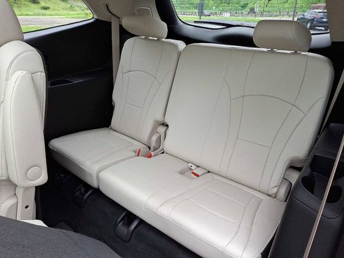 Used 2023 Buick Enclave Premium w/ Experience Buick Package image 11