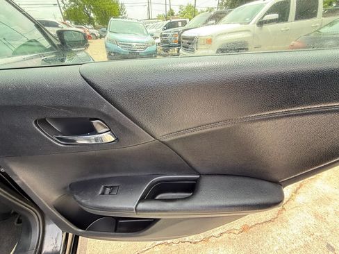 Used 2015 Honda Accord Sport image 18