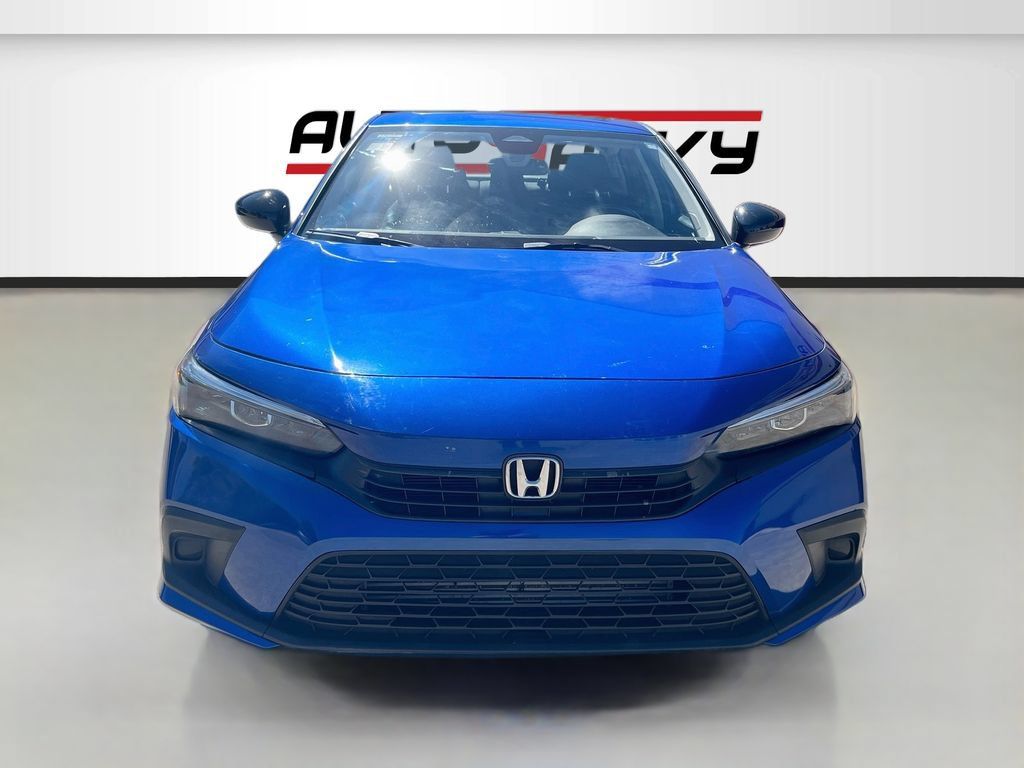 Used 2024 Honda Civic EX image 2