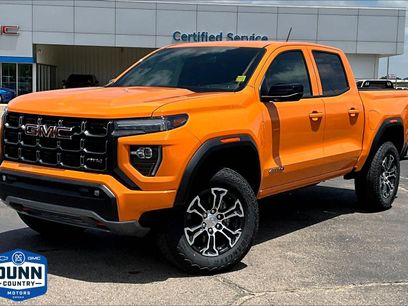 New 2025 GMC Canyon AT4