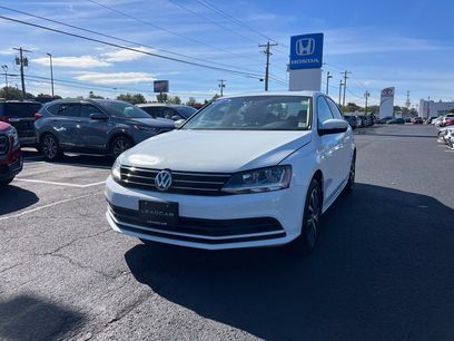 Used 2017 Volkswagen Jetta SE