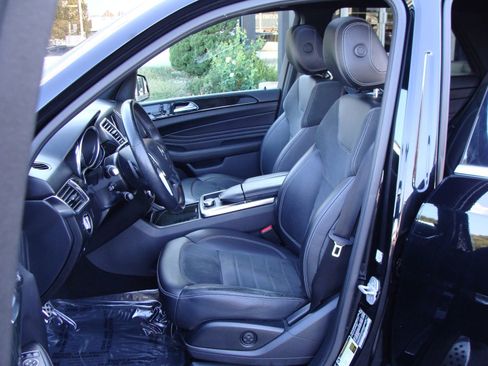 Used 2015 Mercedes-Benz ML 350 4MATIC image 7