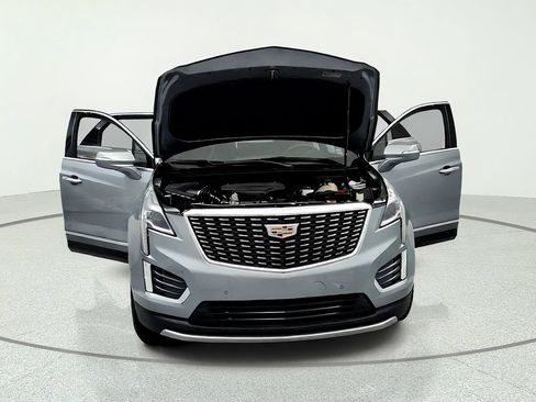Used 2023 Cadillac XT5 Premium Luxury w/ LPO, Floor Liner Package FWD image 15
