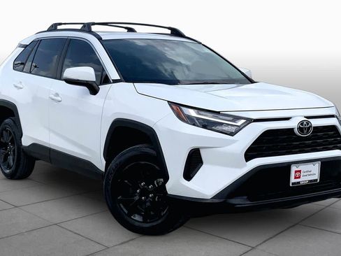 Certified 2023 Toyota RAV4 XLE w/ Convenience Package FWD image 3