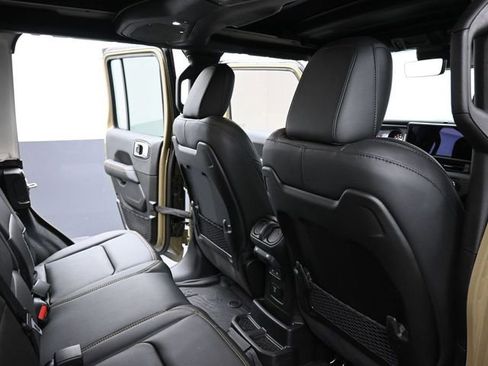 New 2025 Jeep Wrangler Unlimited Rubicon 392 image 21