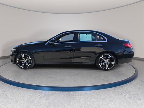 Used 2022 Mercedes-Benz C 300 Sedan image 9