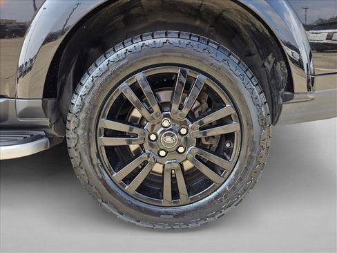 Used 2016 Land Rover LR4 HSE image 24