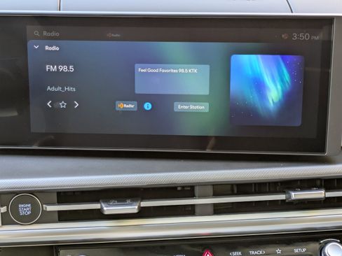 New 2026 Hyundai Santa Fe SE image 19