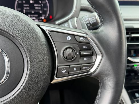 Used 2023 Acura MDX SH-AWD w/ Advance Package image 18