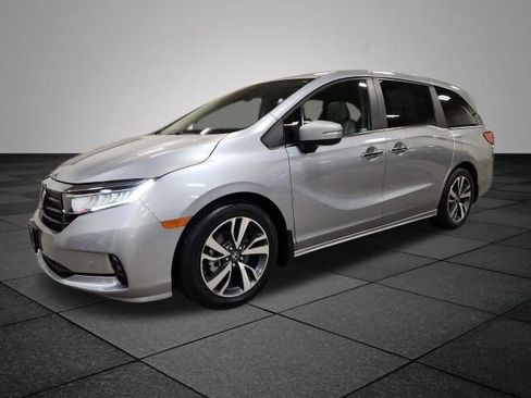 Used 2024 Honda Odyssey Touring image 7