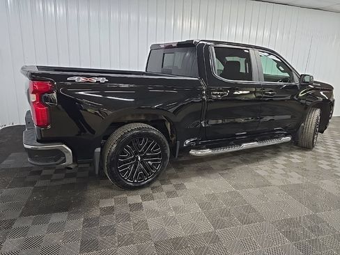 Used 2019 Chevrolet Silverado 1500 LT w/ All-Star Edition AWD/4WD image 3
