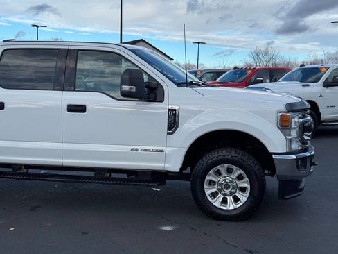 Used 2022 Ford F350 XLT w/ XLT Value Package image 4