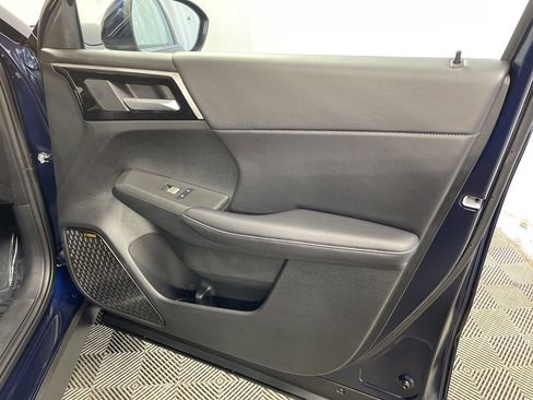 New 2025 Mitsubishi Outlander SE image 30