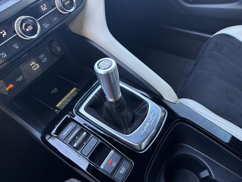 Used 2024 Acura Integra Type S image 16