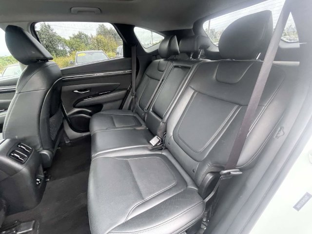 Used 2024 Hyundai Tucson Limited FWD image 13