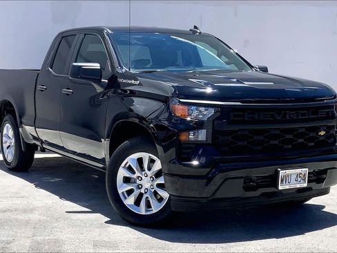 Used 2023 Chevrolet Silverado 1500 Custom RWD image 21