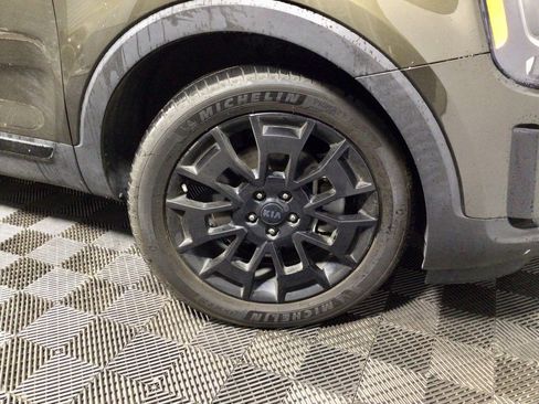 Used 2021 Kia Telluride SX w/ SX Prestige Package image 33