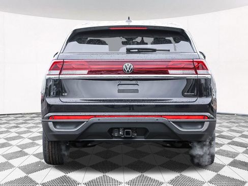 New 2026 Volkswagen Atlas Cross Sport SE AWD/4WD image 17