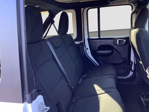 Used 2020 Jeep Wrangler Unlimited Sport image 25