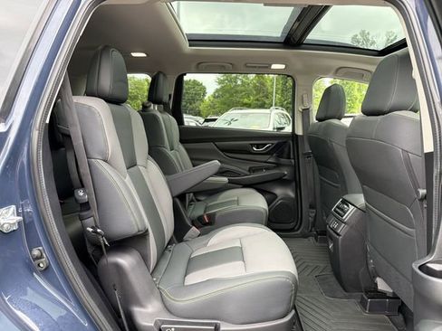 Certified 2025 Subaru Ascent Onyx Edition AWD/4WD image 17