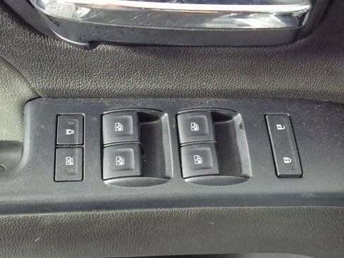 Used 2016 Chevrolet Silverado 2500 W/T image 16