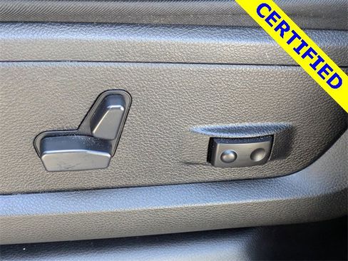 Used 2023 RAM 2500 Laramie w/ Night Edition image 19