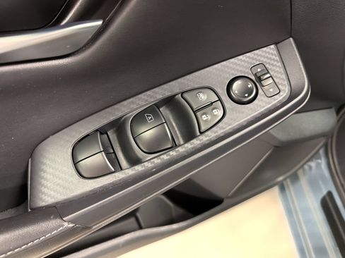 Used 2024 Nissan Sentra SV FWD image 27