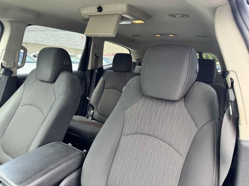 Used 2015 Chevrolet Traverse LT w/ Traveler's Package AWD/4WD image 38