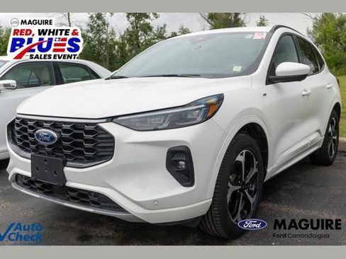 Used 2026 Ford Escape ST-Line Elite w/ Premium Technology Package AWD/4WD image 1