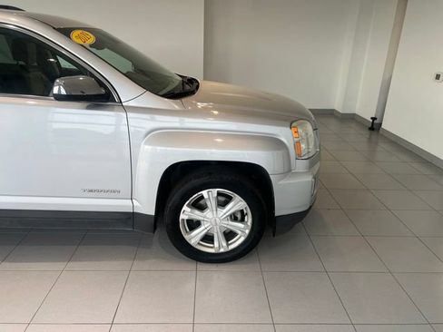 Used 2017 GMC Terrain SLT AWD/4WD image 11