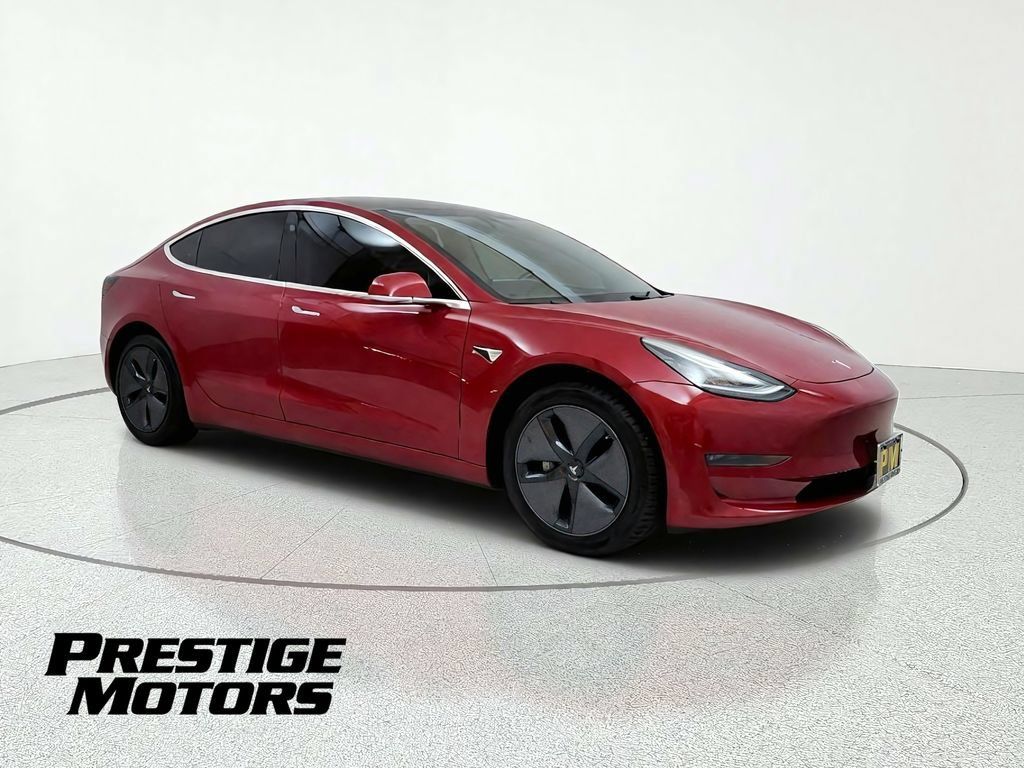 Used 2018 Tesla Model 3 Long Range RWD image 10