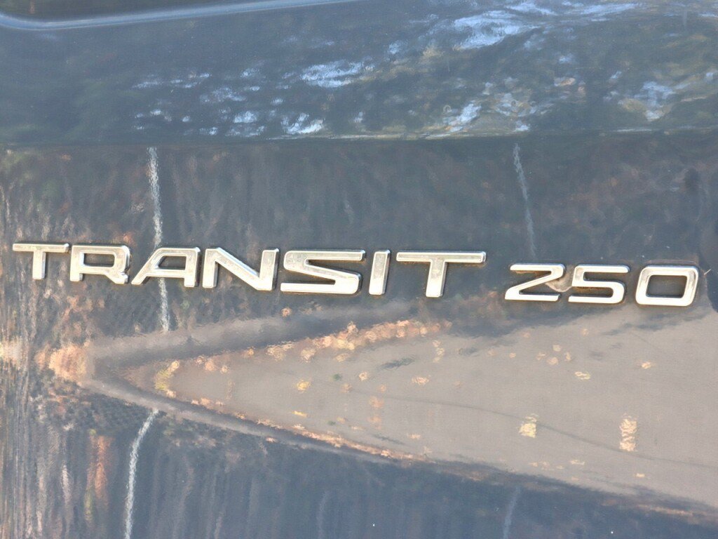 Used 2020 Ford Transit 250 148 High Roof Extended RWD image 26