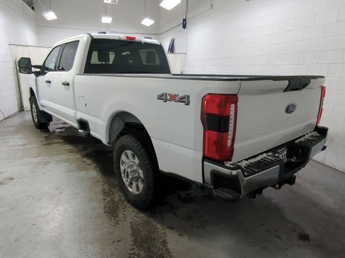 Used 2023 Ford F350 XLT w/ 360-Degree Camera Package image 4