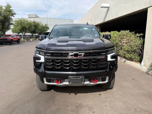 Used 2024 Chevrolet Silverado 1500 ZR2 w/ Technology Package image 5