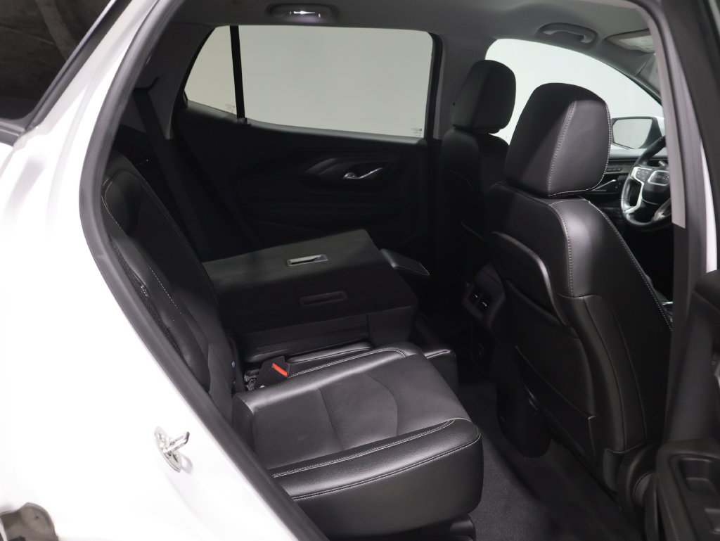 Used 2024 GMC Terrain SLT AWD/4WD image 20