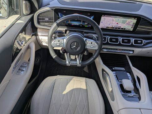 Used 2023 Mercedes-Benz GLS 63 AMG AMG GLS 63 image 18