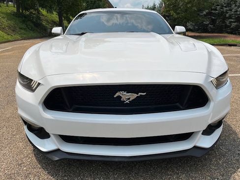 Used 2017 Ford Mustang GT Premium RWD image 30