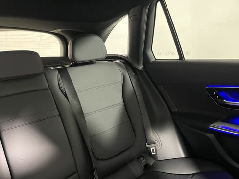 New 2026 Mercedes-Benz GLC 300 image 15