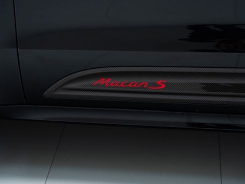 New 2026 Porsche Macan S image 13