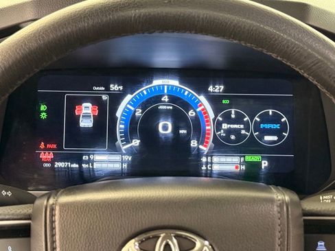 Used 2023 Toyota Tundra Limited image 20