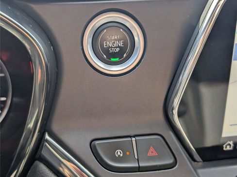 Used 2021 Chevrolet Blazer RS w/ Enhanced Convenience Package image 26