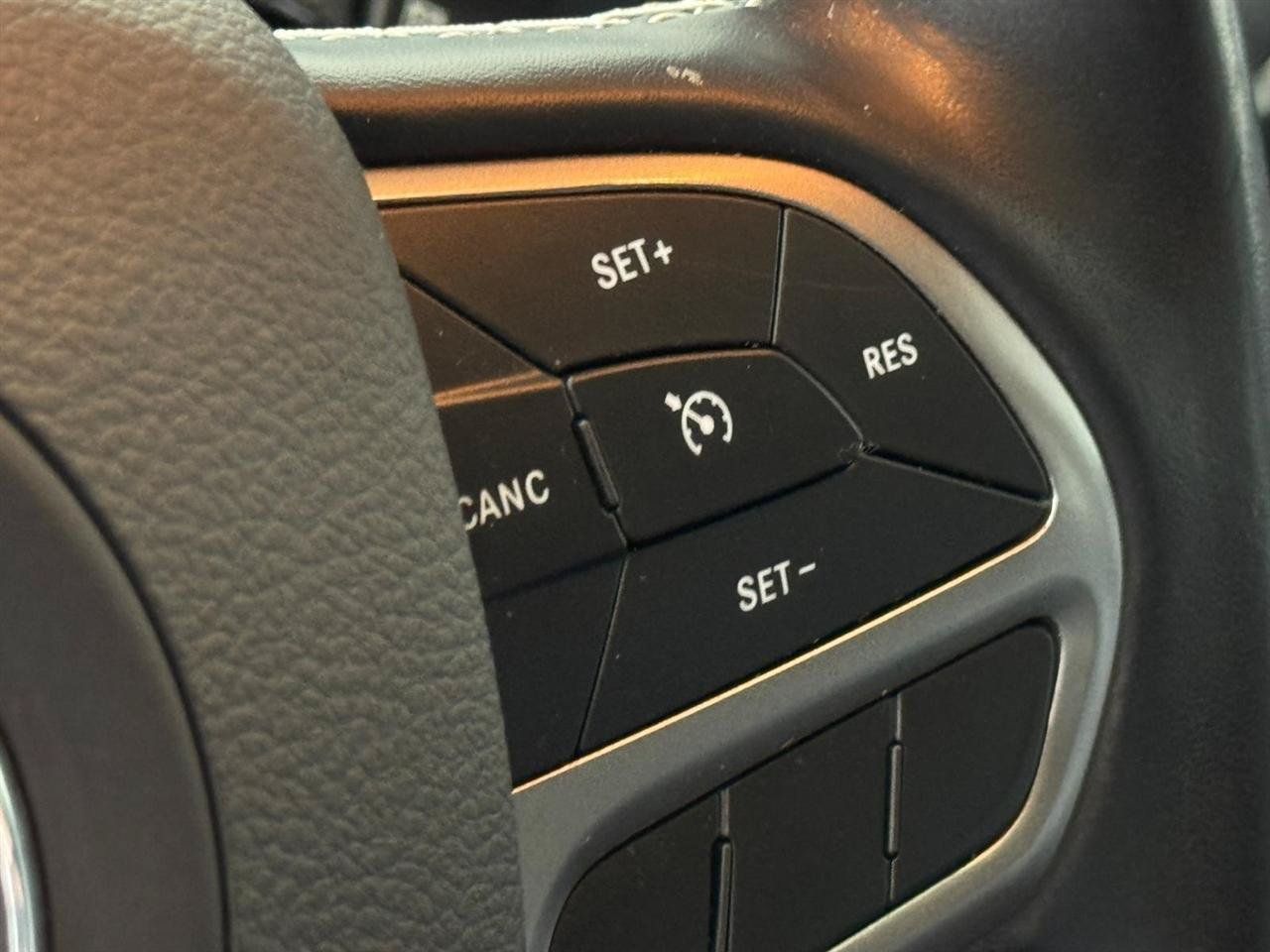 Used 2021 Jeep Cherokee Latitude Lux 80th Anniv w/ Quick Order Package 26U 80TH AWD/4WD image 14