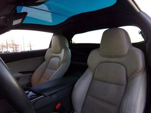 Used 2012 Chevrolet Corvette Grand Sport w/ 3LT Preferred Equipment Group image 22