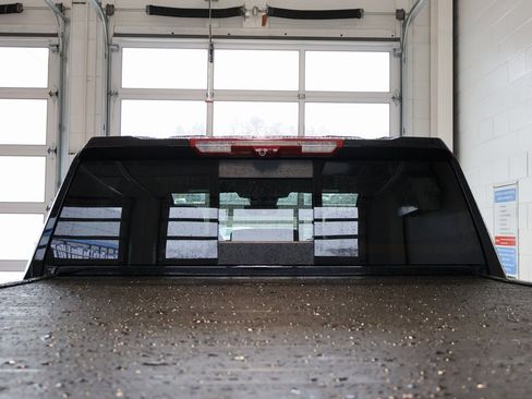 Certified 2025 GMC Sierra 2500 Denali Ultimate image 32