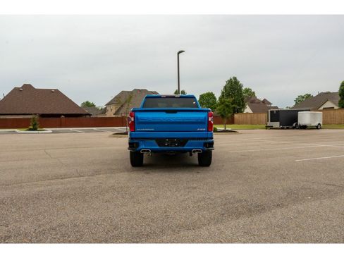 Used 2023 Chevrolet Silverado 1500 RST w/ Z71 Off-Road Package AWD/4WD image 6