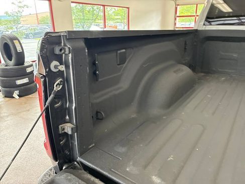 Certified 2025 RAM 2500 Big Horn AWD/4WD image 27