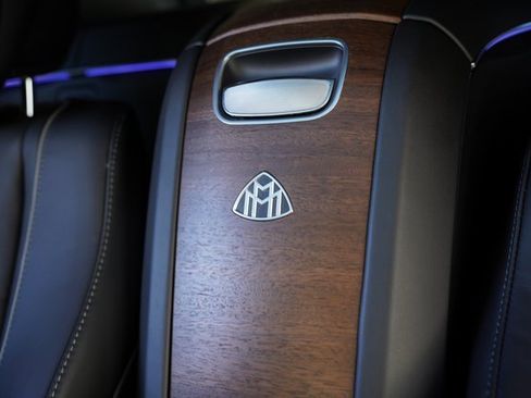 Used 2021 Mercedes-Benz Maybach GLS 600 4MATIC image 41